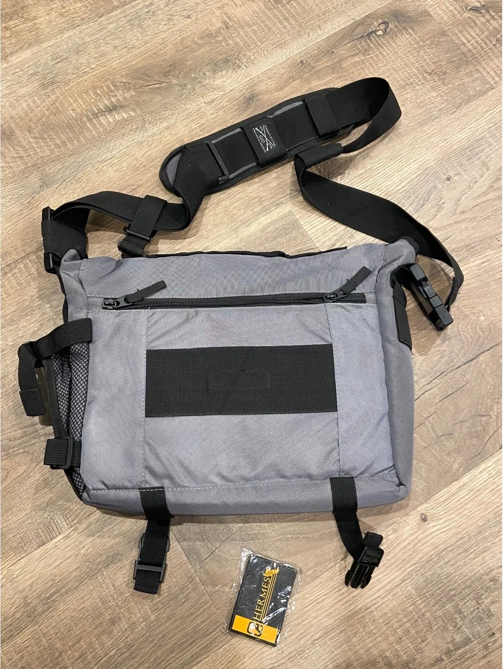 Alpha Outpost Messenger Bag Zip Buckle Satchel Pockets Hook and Loop M